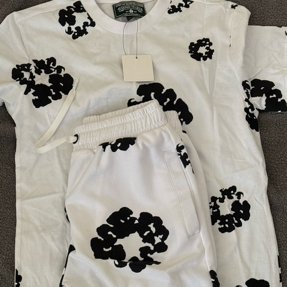White and Black Short Set